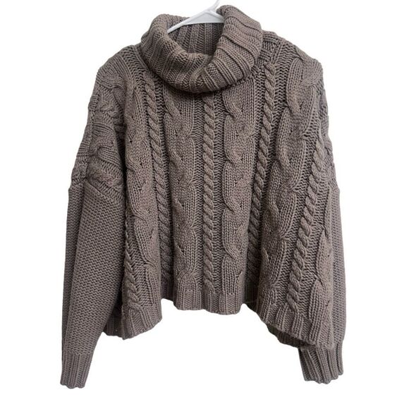 Love Tree Cropped Cable Knit Sweater size Large Brown Taupe - Picture 1 of 7